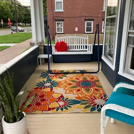 Fiesinger House - Private 3-Bd Unit In Historic Home, Downtown Sandusky Exterior photo